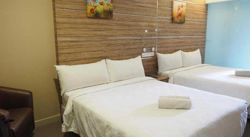 Mornington Hotel Medan Ipoh Exteriör bild