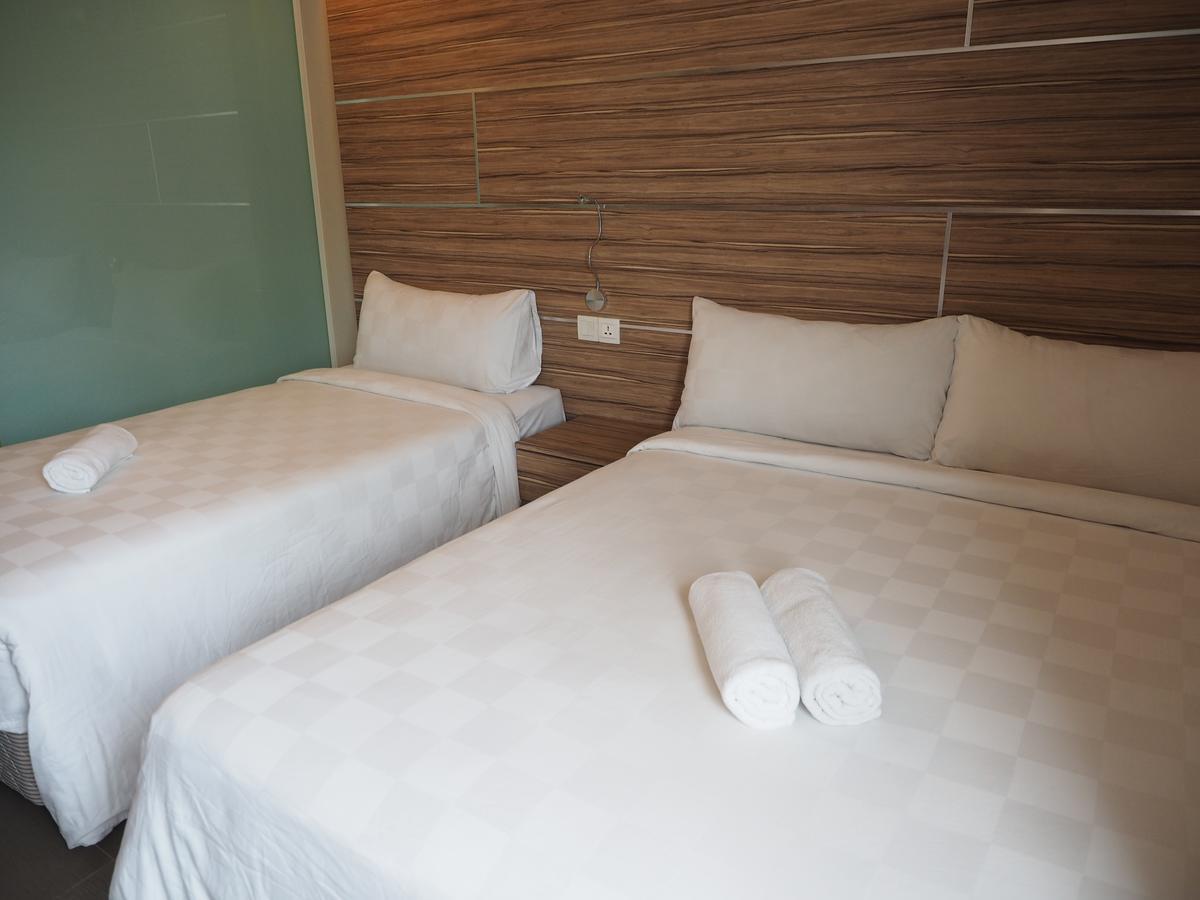 Mornington Hotel Medan Ipoh Exteriör bild